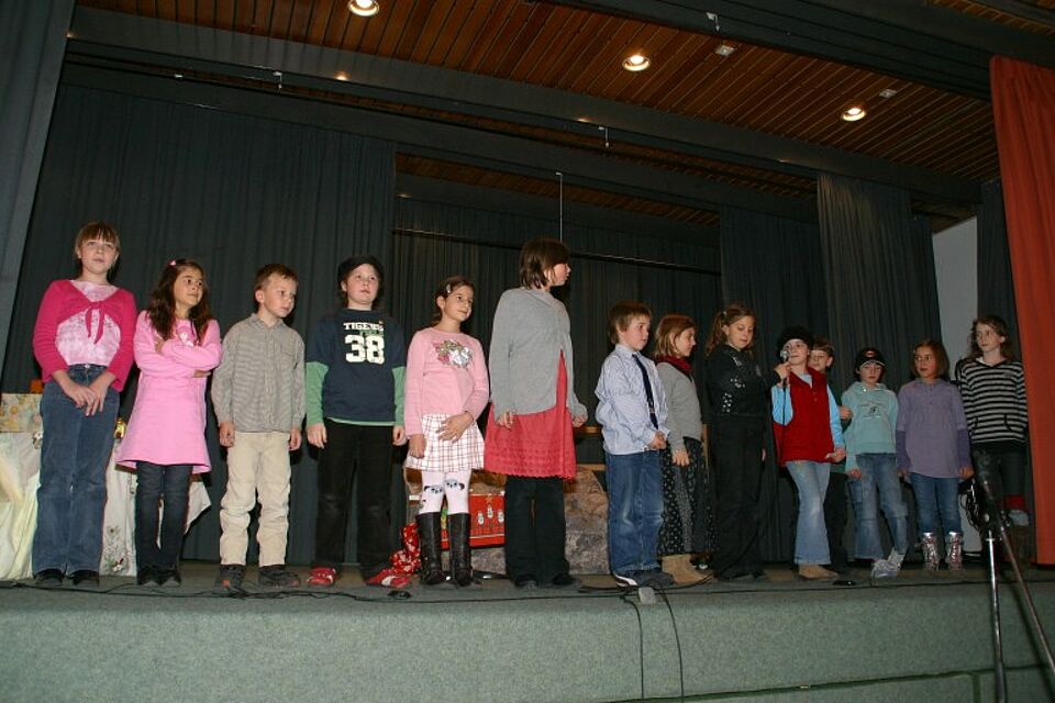 Die Theatergruppe der Grundschule Ebern