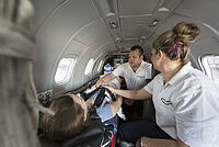 Der DRK-Flugdienst ist weltweit für Rotkreuzmitglieder im Einsatz, um sie unter bestimmten Bedingungen bei Erkrankungen oder Verletzungen aus dem Ausland in die Heimat zurück zu holen. Dafür sind moderne Ambulanzjets im Einsatz. (Foto: DRK-Flugdienst GmbH)